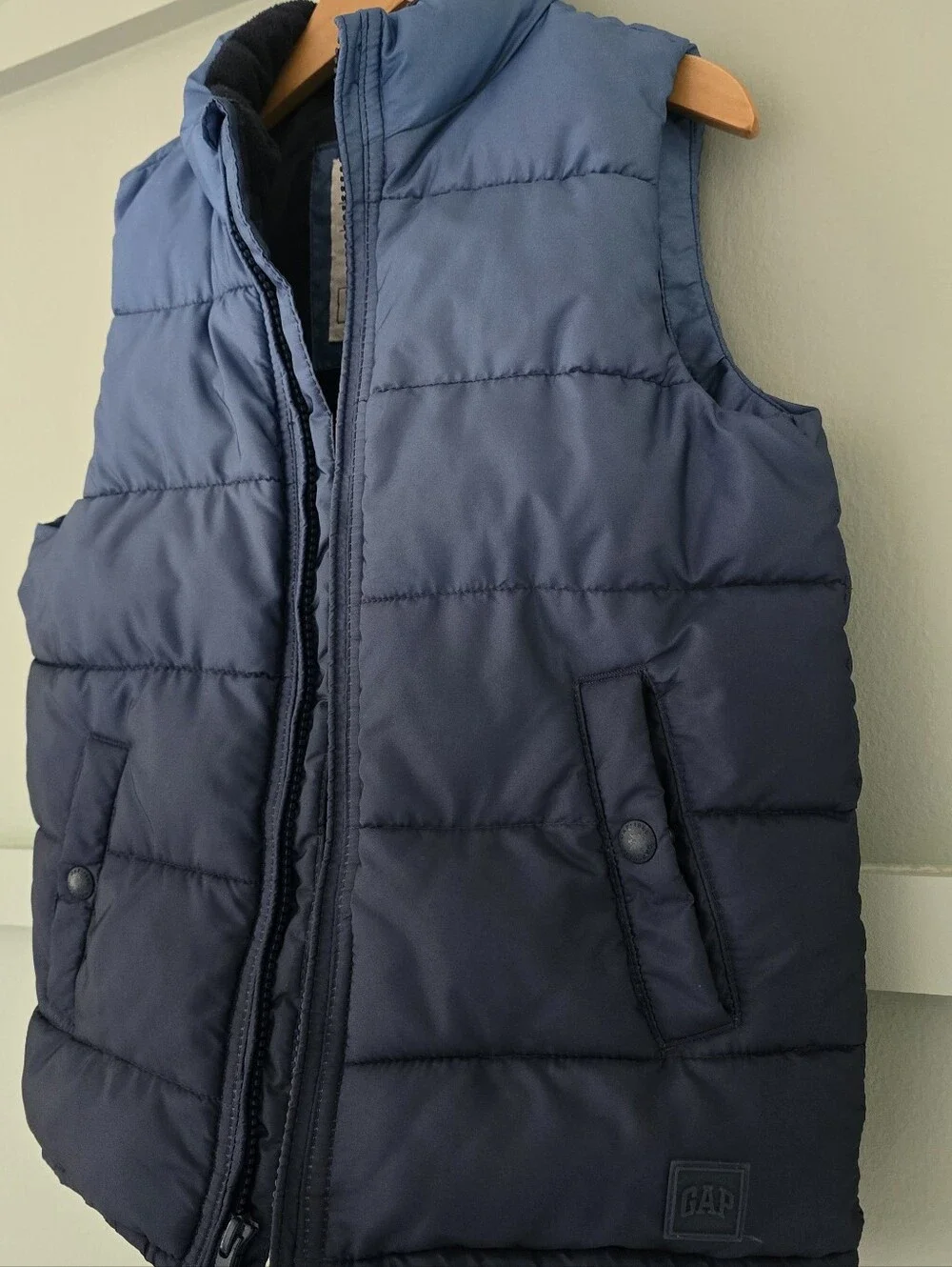 Gap Kids Ombre Navy Blue Puffer Vest - Lightweight,warm Layering 5yrs